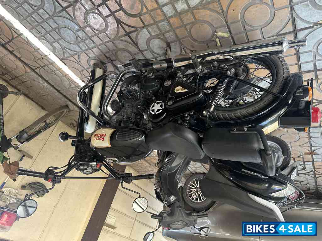 Royal Enfield Classic 500