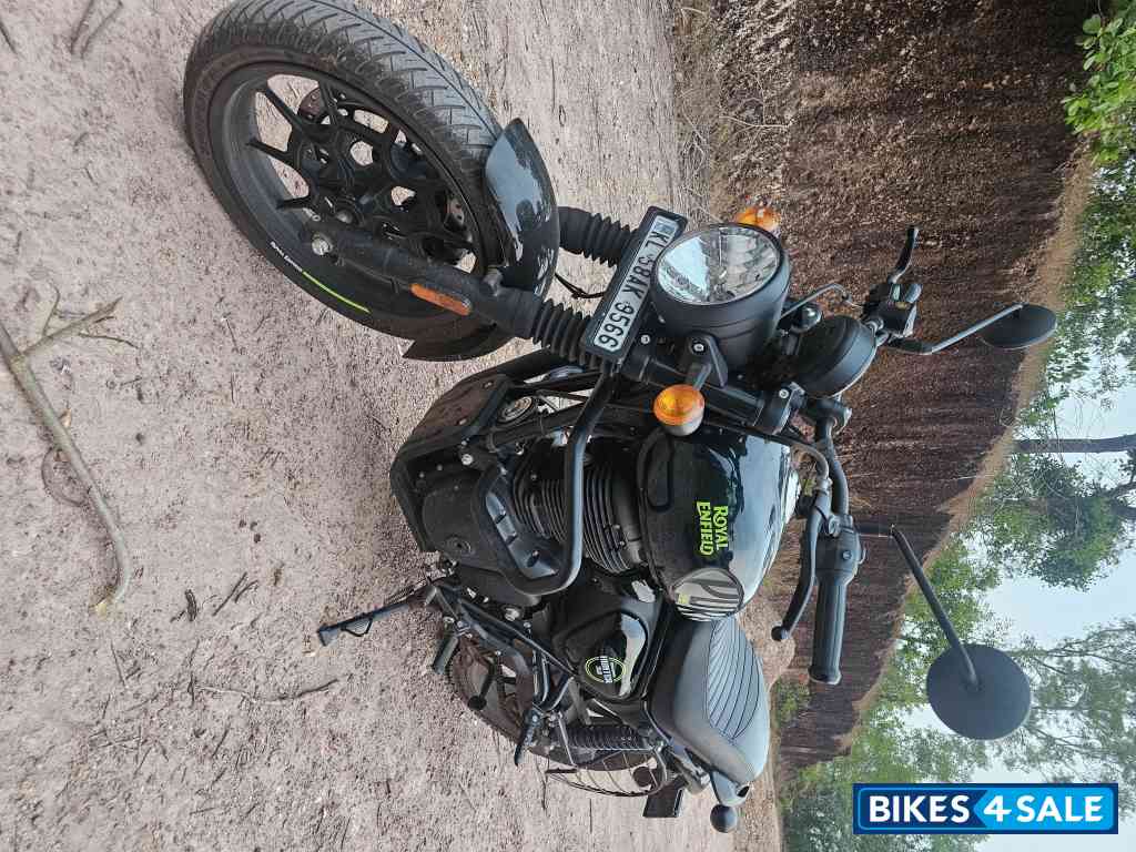 Royal Enfield Hunter 350 Metro