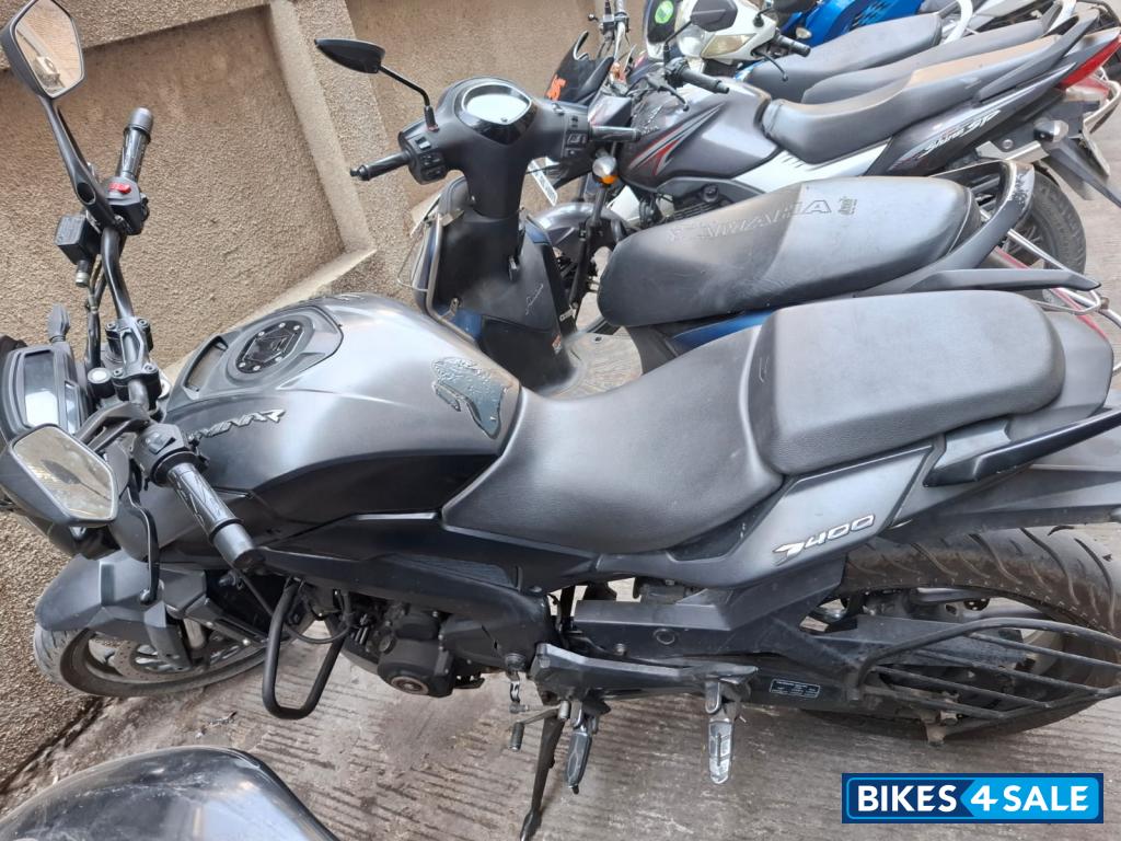 Bajaj Dominar 400 ABS BS6