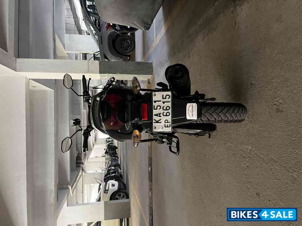 Black Honda CB Unicorn 160