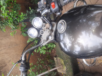 Green Royal Enfield Thunderbird TwinSpark 350