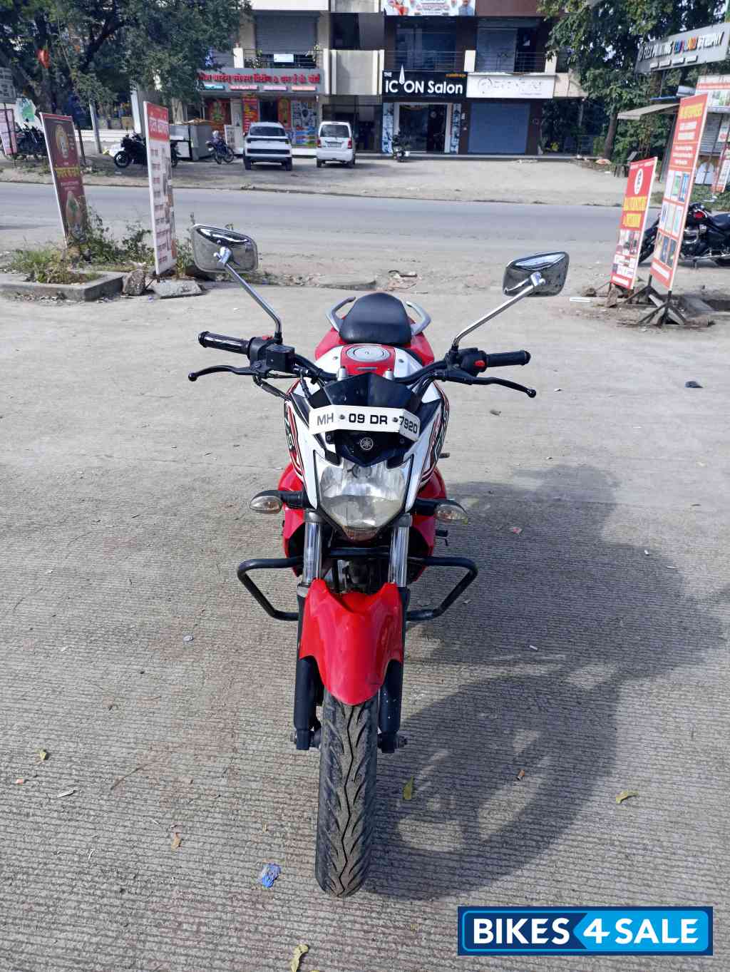 Red White Black Yamaha FZ-S FI V2