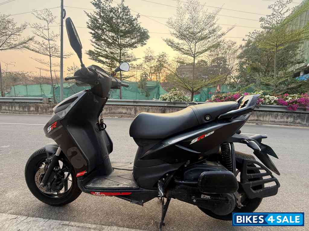 Black Aprilia SR 125