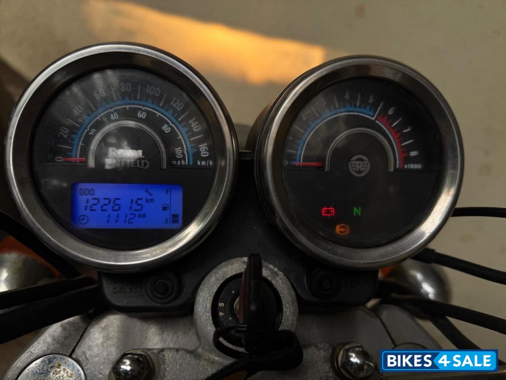 Royal Blue / Marine Royal Enfield Thunderbird 350