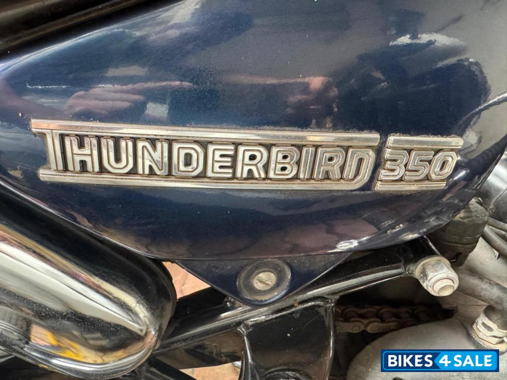 Royal Blue / Marine Royal Enfield Thunderbird 350