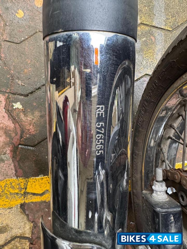 Royal Blue / Marine Royal Enfield Thunderbird 350