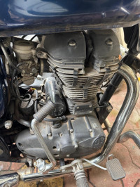 Royal Blue / Marine Royal Enfield Thunderbird 350