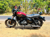 Yezdi Roadster Dual Tone