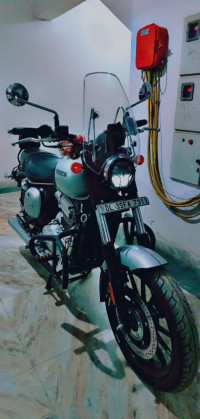 Yezdi Roadster Chrome