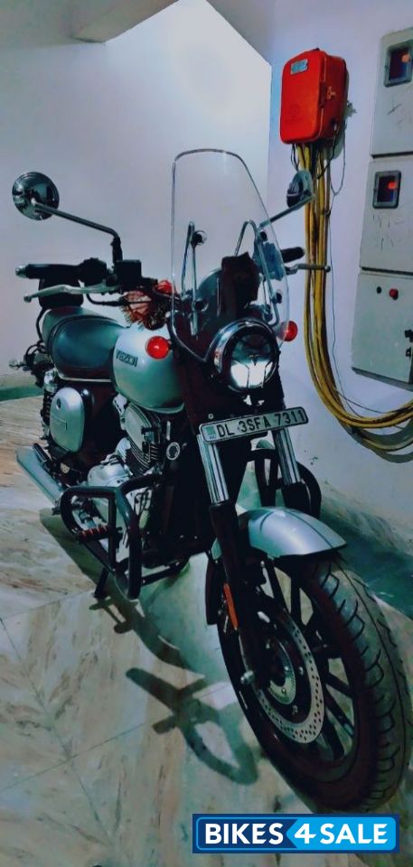 Yezdi Roadster Chrome