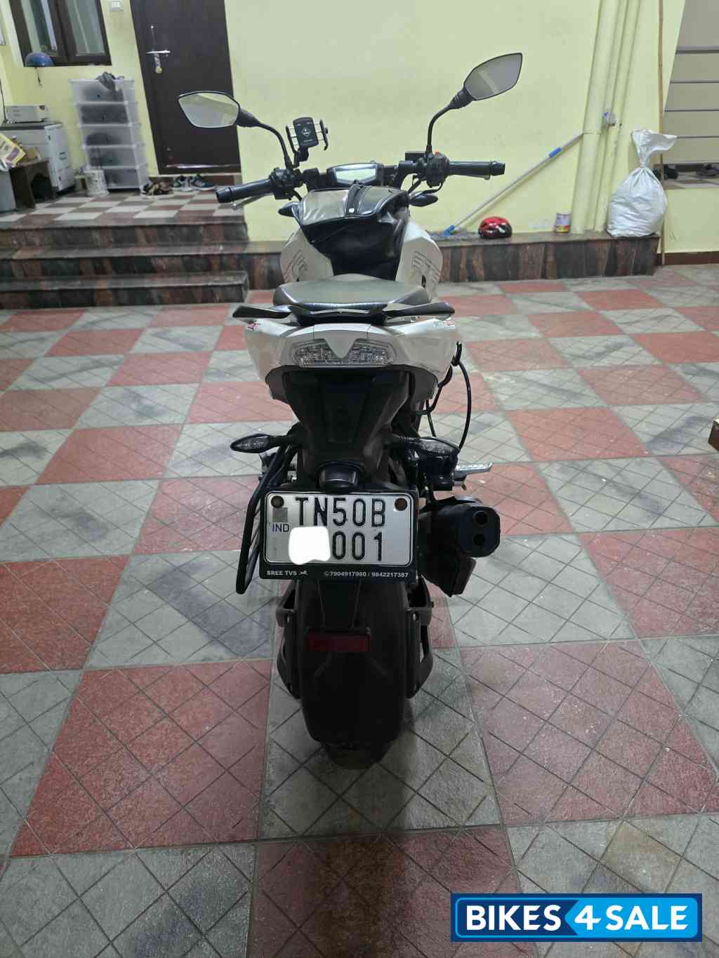 TVS Apache RTR 200 Fi 4V