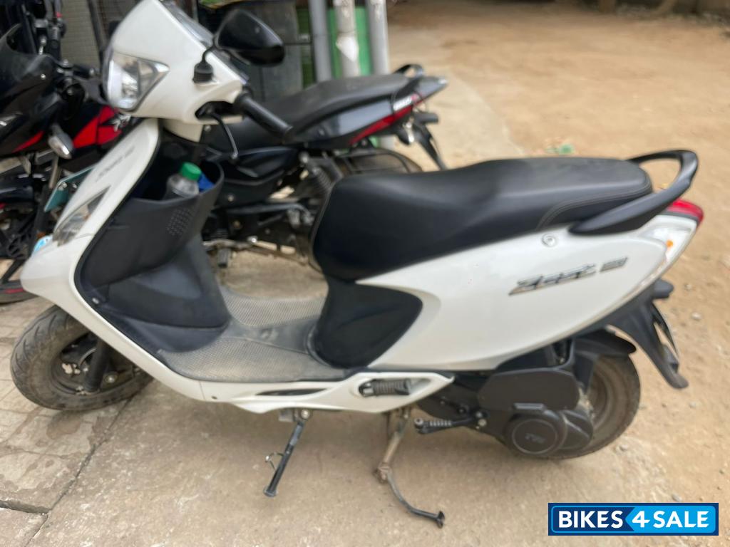 TVS Scooty Zest 110 BS6