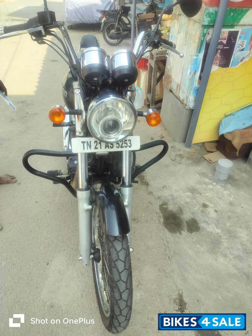 Black Royal Enfield Thunderbird X 500