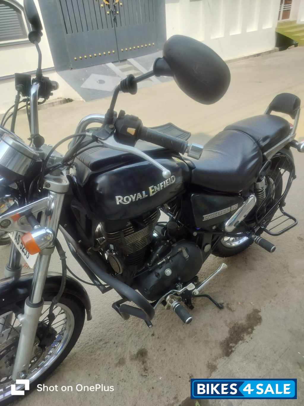 Black Royal Enfield Thunderbird X 500
