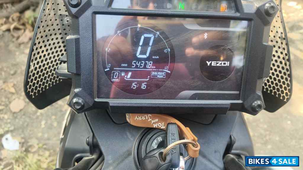 Yezdi Adventure 2025