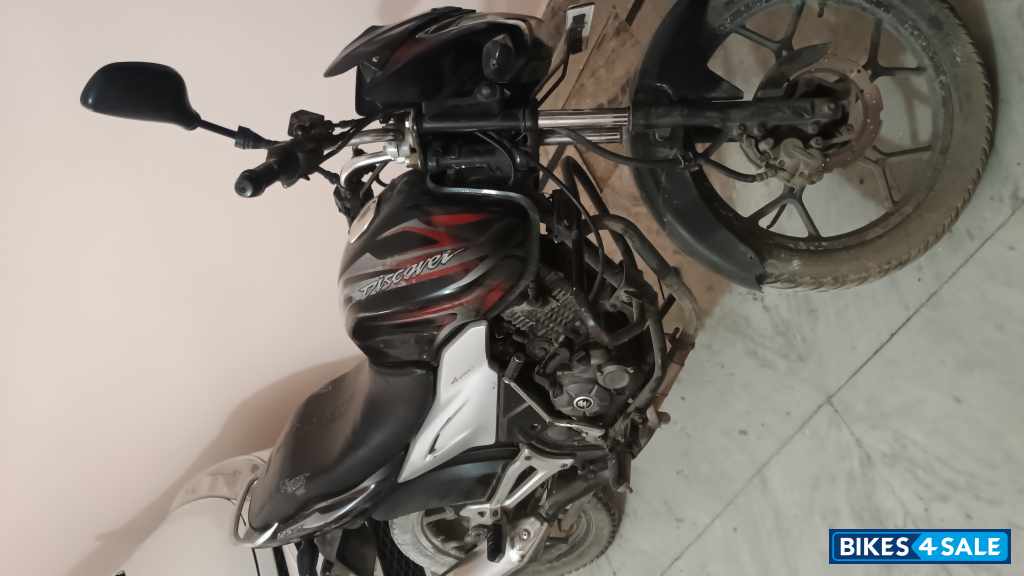 Bajaj Discover 125