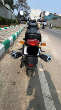 Sunstrip Black Royal Enfield Interceptor 650 Twin