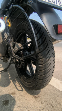 Sunstrip Black Royal Enfield Interceptor 650 Twin