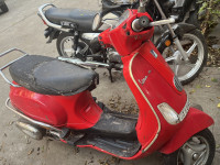 Vespa VX 125