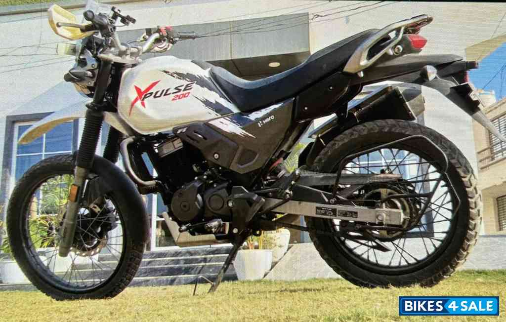 Hero XPulse 200