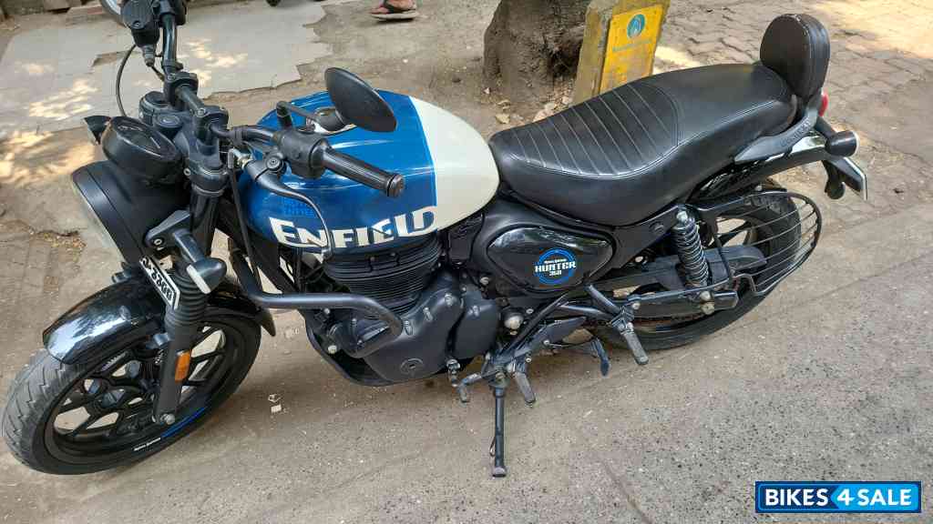 Rebel Blue Royal Enfield Hunter 350 Metro