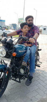 Blue Royal Enfield Thunderbird 350