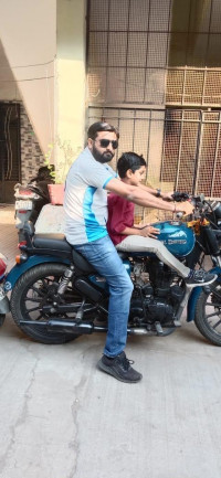 Blue Royal Enfield Thunderbird 350