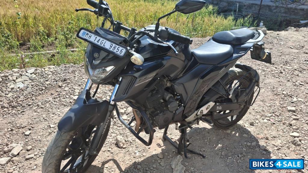 Yamaha FZS 25