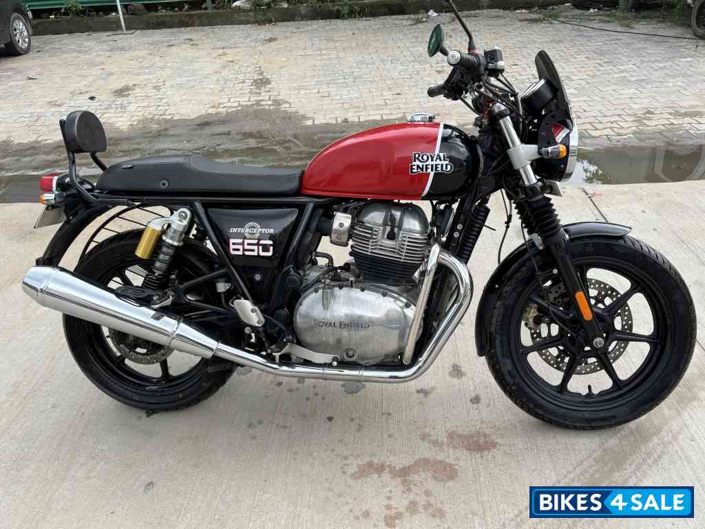 Red Royal Enfield Interceptor 650 Twin