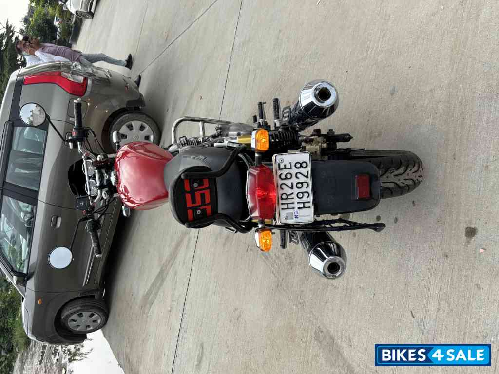 Red Royal Enfield Interceptor 650 Twin