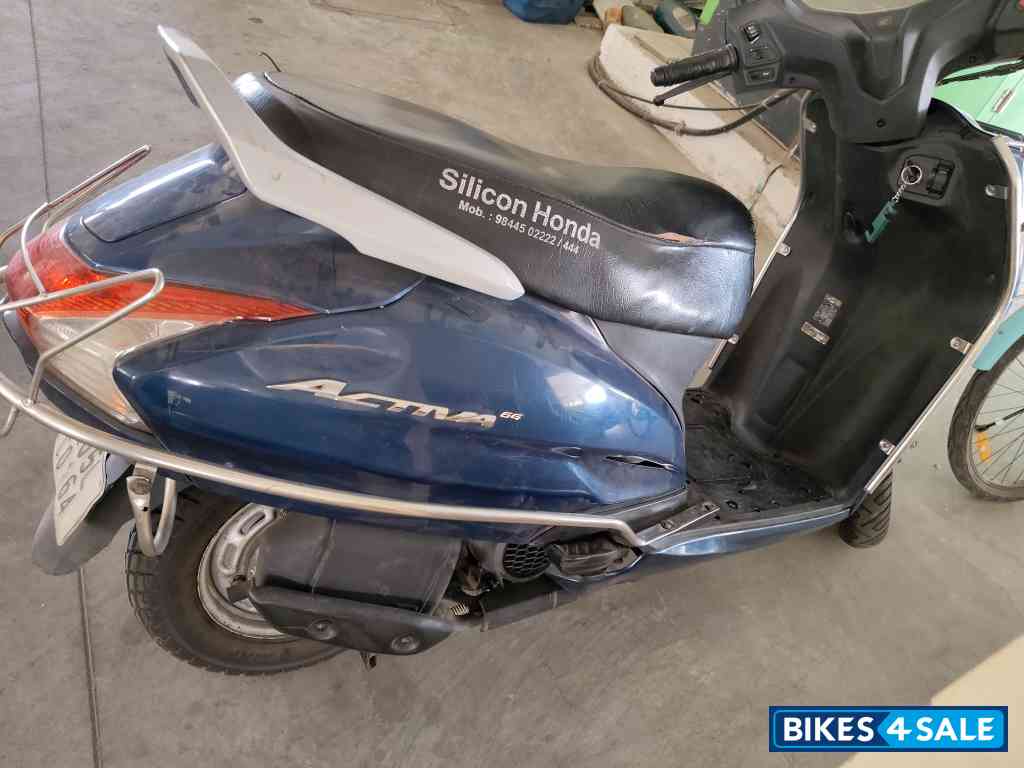Blue Honda Activa