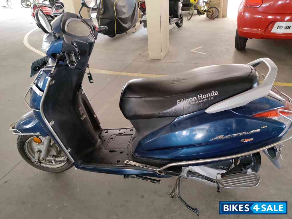 Blue Honda Activa