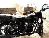 Royal Enfield Classic 500