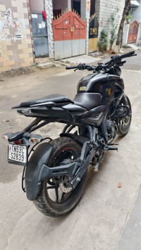 Black Bajaj Pulsar N160 Dual Channel ABS