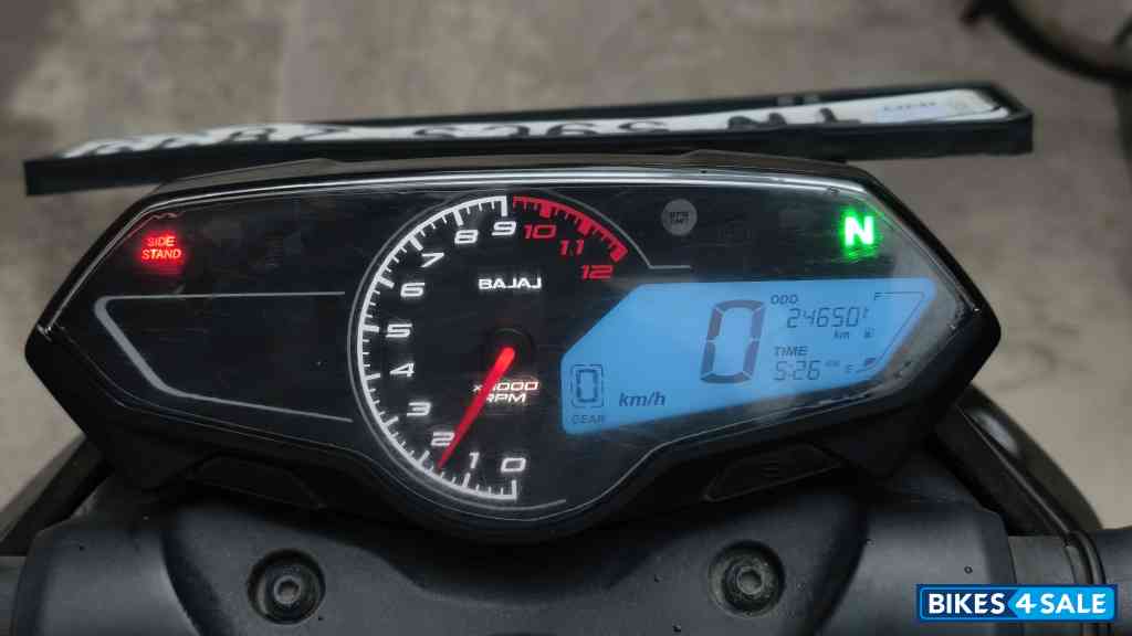 Black Bajaj Pulsar N160 Dual Channel ABS