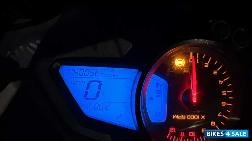 Bajaj Pulsar RS 200 BS6