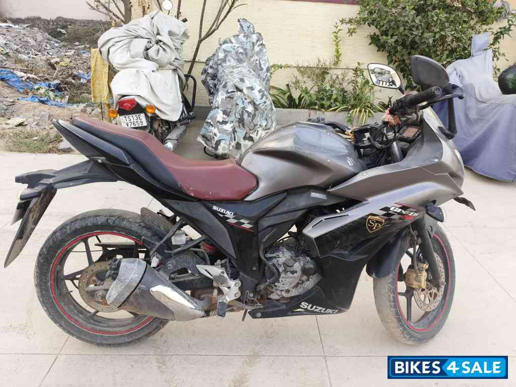 Suzuki Gixxer SF SP