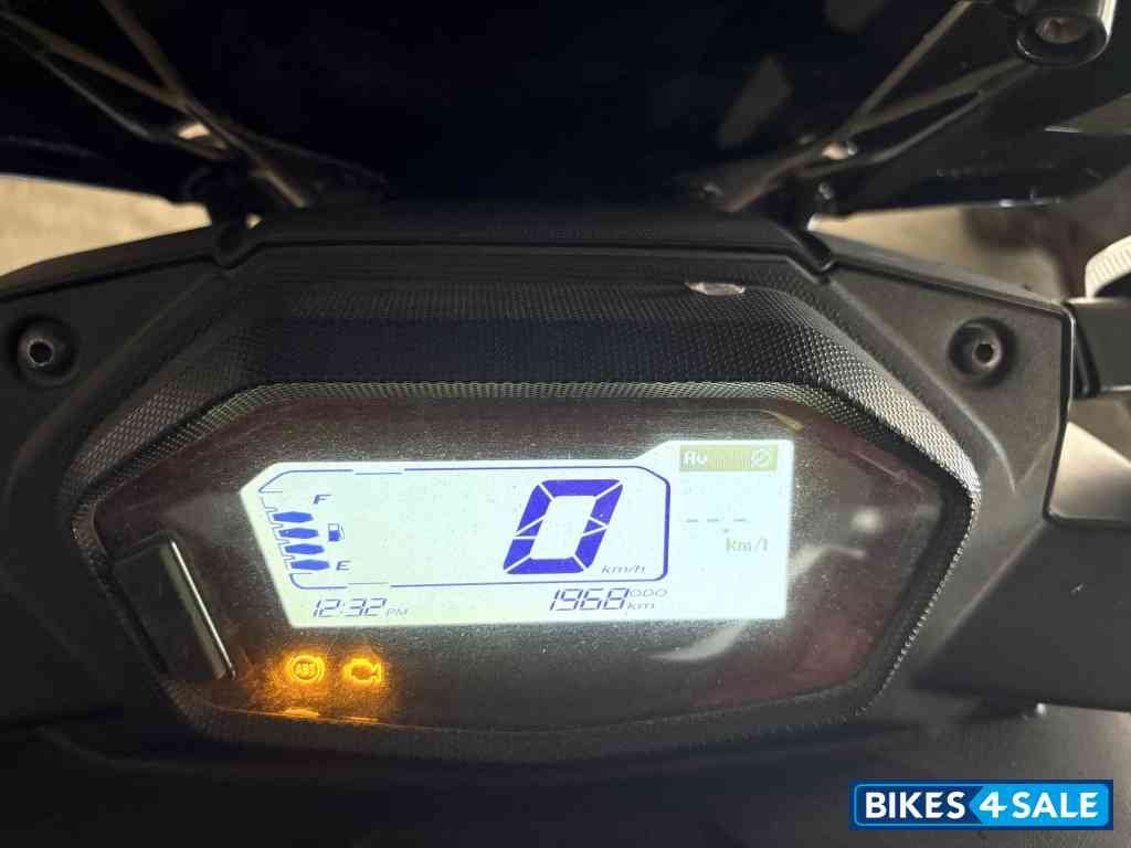 Red Hero Xoom 160 ZX