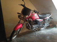 Red Bajaj Platina 100