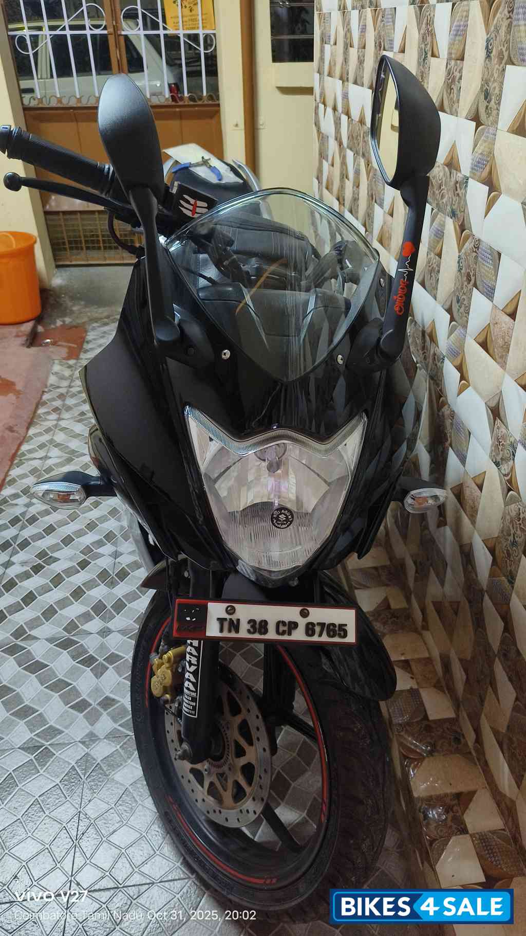 Suzuki Gixxer SF Fi