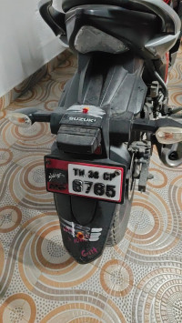 Suzuki Gixxer SF Fi