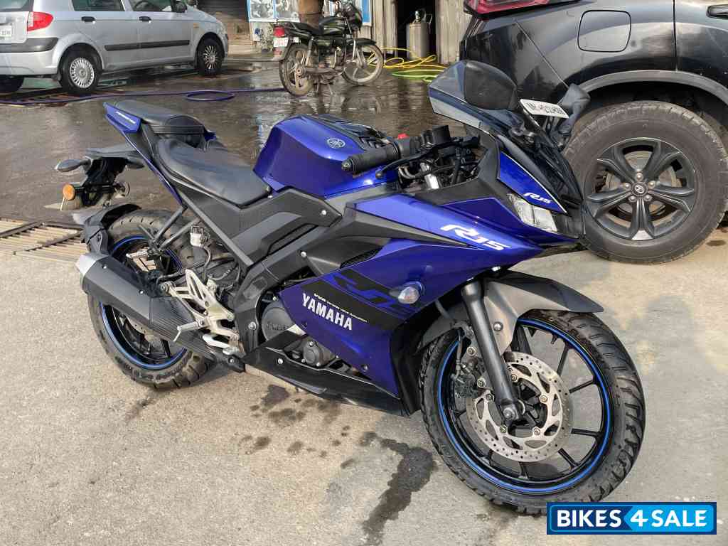 Yamaha YZF R15 V3