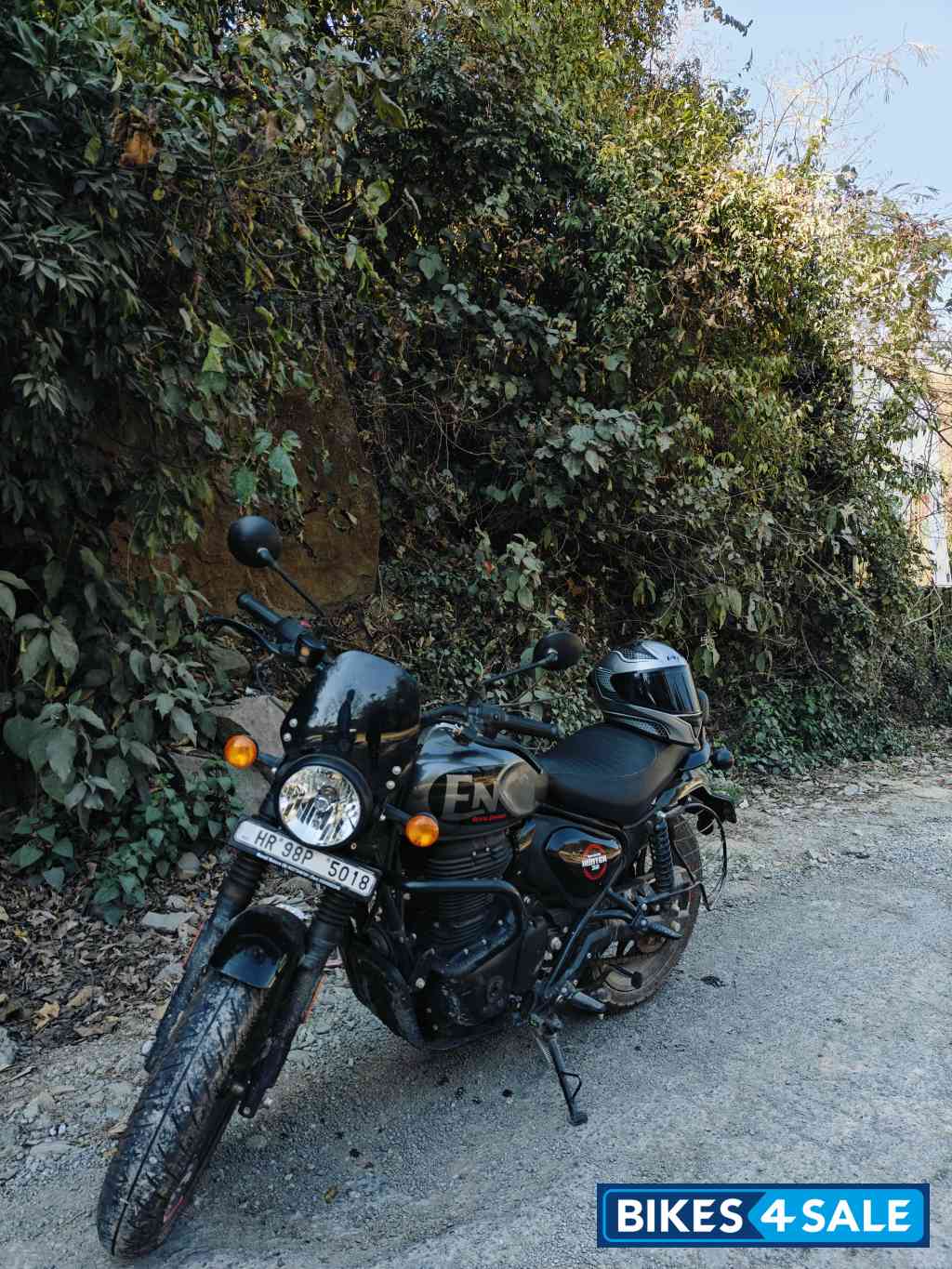 Dapper Grey Royal Enfield Hunter 350 Metro