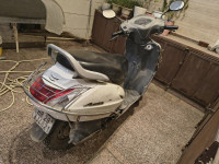 White Honda Activa 3G