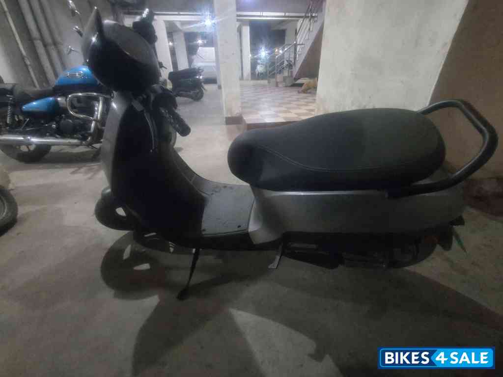 Silver Ola S1X 4 kWh Silver Ola S1X 4 kWh