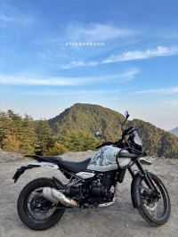Royal Enfield Himalayan 452 Model
