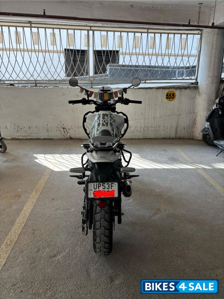 Royal Enfield Himalayan 452 Royal Enfield Himalayan 452