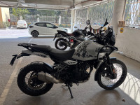 Royal Enfield Himalayan 452