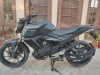 Black Yamaha FZ-S FI V3
