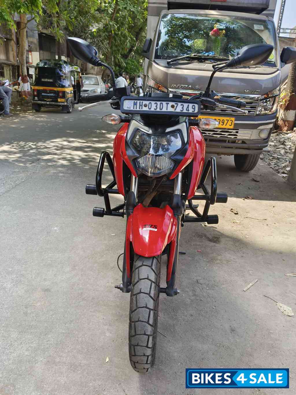 TVS Apache RTR 160 4V BS6